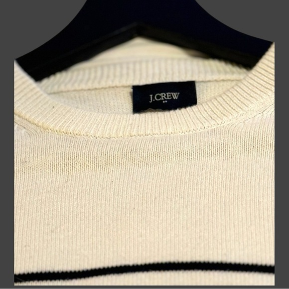 J CREW Men’s - White Black - Striped V Neck Sweater Size Small - EUC - Picture 4 of 4